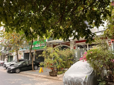 Siêu phẩm hiếm, bán biệt thự mini Lạc Long Quân, sát Trích Sài, chỉ 24 tỷ