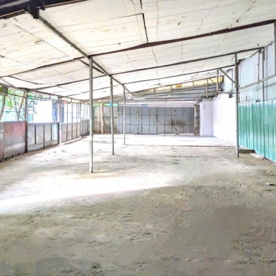 CHO THUÊ NHÀ XƯỞNG 10 X 30M THẠNH XUÂN Q12 ĐƯỜNG XE TẢI CHỈ 12TR