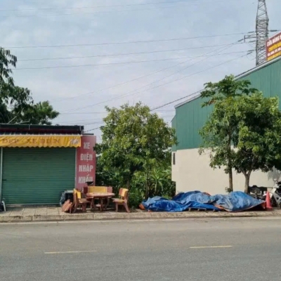 Gia đình bán đất mặt Quốc Lộ 32C, cổng Chính Đền Hùng - Việt Trì, Phú Thọ. DT 138m MT Rộng, KD đỉnh