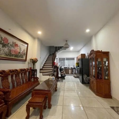 CHOÁNG- phố Trịnh Công Sơn- 52m- Ô tô- Nhỉnh 17 tỷ