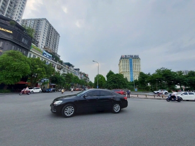 Liền kề lô góc HC Golden Hồng Tiến, 130m,MT 7.5m, sát bệnh viện Tâm Anh, lô góc, 3 thoáng, kinh doanh ngày đêm