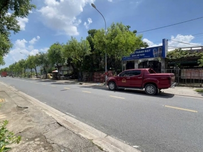 Bán nhà mặt tiền 12x30m nở hậu 17m giá 10,7 tỷ Đường Huỳnh Thị Na