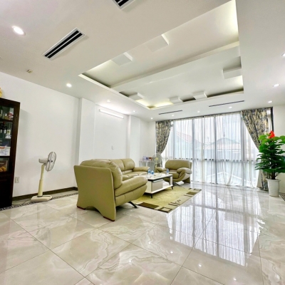 Bán nhà Ngọc Hà, 6 tầng TM đẹp, 60m MT 4.6m chỉ 14 tỷ