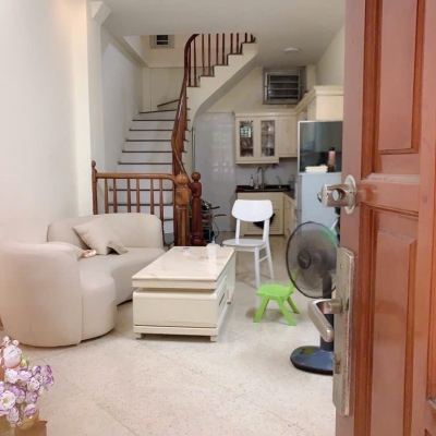 CC BÁN NHÀ GIÁP BÁT-GẦN PHỐ- NGÕ 3 GÁC ĐUA- 40M2-5T- CHỈ 8.6TỶ (CTL)