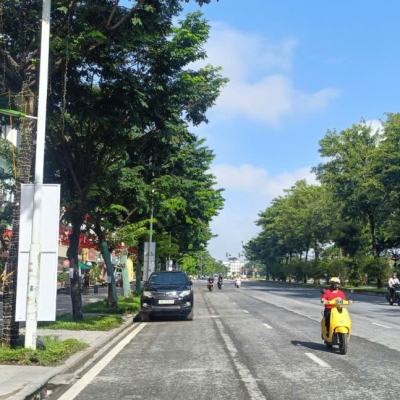 Nhà vườn Trịnh Văn Bô 152.4m2 - 5T, 2 mặt đường, KD, Ở VIP, giá 33.2tỷ