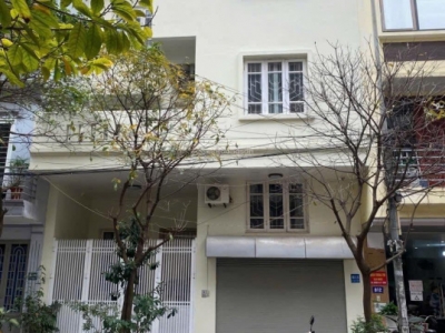 Đây là các phân khúc giao dịch đều đặn, ổn định – bạn nên khảo sát từ các văn phòng công chứng, đội nhóm hoặc số liệu nội bộ từ công ty. Đây là điểm khởi đầu cực kỳ đáng tin cậy.