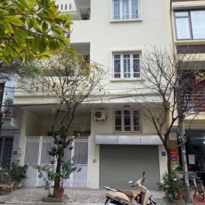 Đây là các phân khúc giao dịch đều đặn, ổn định – bạn nên khảo sát từ các văn phòng công chứng, đội nhóm hoặc số liệu nội bộ từ công ty. Đây là điểm khởi đầu cực kỳ đáng tin cậy.