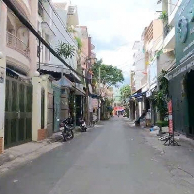 ????Đất SHR Lê Đức Thọ Ngay Trung Tâm Gò Vấp chỉ 59tr/m2 Ngang 5m Đường thông 4m giá 4,72 tỷ????
✅Diện tích khủng 7,4*11  CN 79,8m2