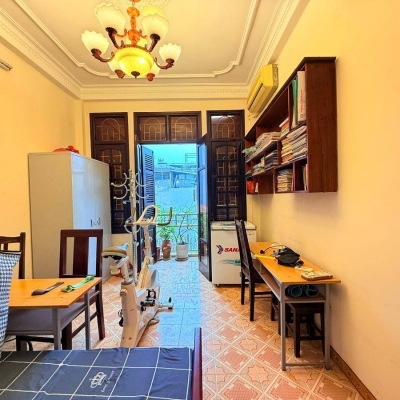 Nhà phố Nguyễn Ngọc Nại - oto vào nhà - ngõ thông kinh doanh cực tốt - 42m2 CHỈ 15,18 tỷ