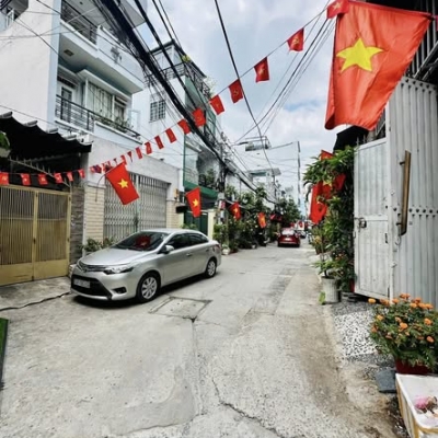 GẦN CHỢ - NHÀ THỜ TÂN HƯƠNG – HẺM Ô TÔ – NGANG 5.8M – 84M² – CHỈ 6.X