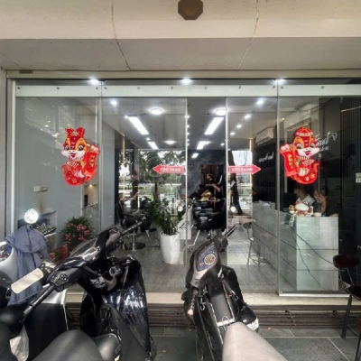 Mặt phố Quỳnh Mai lô góc 2 thoáng ô tô cửa kinh doanh chỉnh nhỉnh 18 tỷ