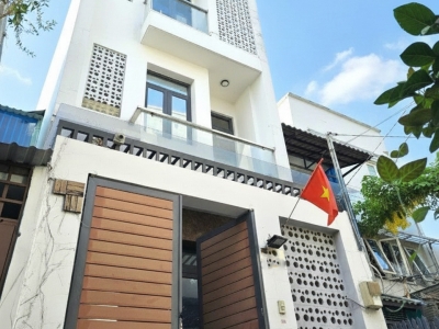 D1757 ⚡️ Nhà Trần Bình Trọng Bình Thạnh, SHR, Vuông, 4 tầng, 3.9x13m, 7.x tỷ