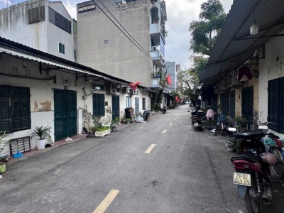 Bán đất nguyễn khoái 63M phân lô bộ quốc phòng binh đoàn 12 3 ô tô tránh hoàng mai