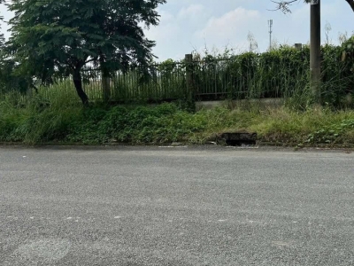 Bán đất 70x117m giá 39 tỷ Cum Công Nghiệp Nhị Xuân