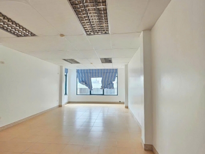 CỰC PHẨM  BA ĐÌNH - TÒA NHÀ 10 TẦNG - 2 MẶT THOÁNG - SỔ VUÔNG NỞ HẬU.