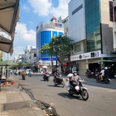 Nhà MT Đường Nguyễn Đình Chiểu Phường 1 Quận 3 Cũ.