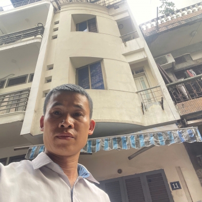 Bán nhà lô góc 2 mặt tiền, gần phố Hào Nam, Đống Đa, 30m2 5 tầng, 4,5m hơn 10 tỷ, oto đỗ cửa, đa tiện ích xung quanh.