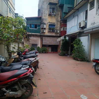 Cho thuê căn hộ Tập thể 521 Phố Trương Định 60m2, 2 ngủ, 8.5 Triệu cho ở sinh viên