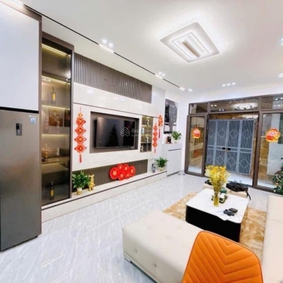 HIẾM!!! BÁN NHÀ NGUYỄN CHÁNH – CẦU GIẤY – 53M² – GIÁ 8,8 TỶ