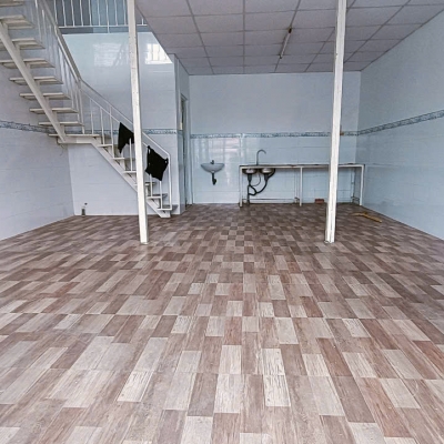 Cho thuê nhà 4,5 triệu gần sân bóng An Bình thuận lợi cho việc kinh doanh