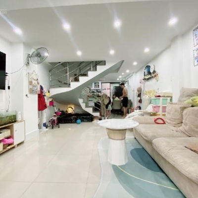 Bán nhà Đường 3/2, Q10, 52m2, sổ hồng riêng, hoàn công đủ 3 tầng, giá nhỉnh 8 tỷ