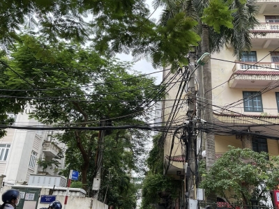 Bán nhà Kim Mã, ngõ rộng, ô tô đỗ cửa, ở sướng, 55m chỉ 15 tỷ