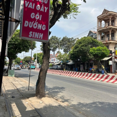 CHO THUÊ KIOT + NHÀ 2 TẦNG LIỀN KỀ – DIỆN TÍCH TẦNG TRỆT 120m²