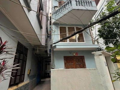 Cho thuê nhà nguyên căn ngõ 557 Kim Ngưu, 25m² x 2 tầng, 2PN, 7.5 Triệu