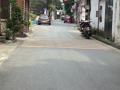 Bán nhà 30m x 5T ngõ 44 Đức Giang, mới tinh ở luôn, 10m ra oto tránh chỉ 5 tỷ 4 còn tl. LH 0936123469