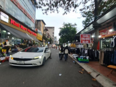 Nhỉnh 12 tỷ có nhà 2 tầng kinh doanh tại Học viện Nông nghiệp – Trâu Quỳ, Gia Lâm. Lh 0989894845