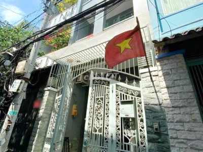 Nhà cách mặt tiền 3 căn 2 lầu+ST lộ giới ít Dương Bá Trạc P1Q8