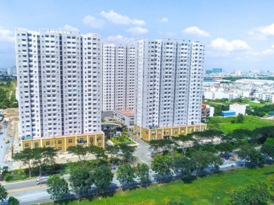 Bán CC HQC Plaza, Nguyễn Văn Linh, 1,1 tỷ, 55m2, 2PN, giá ưu đãi, tầng mát căn góc lộng gió bao đẹp