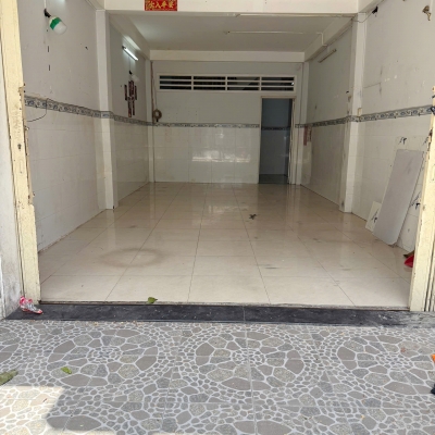 Cho thuê NNC 3 tầng MT đường Tùng Thiện Vương P11. Q8. Giá 17 triệu