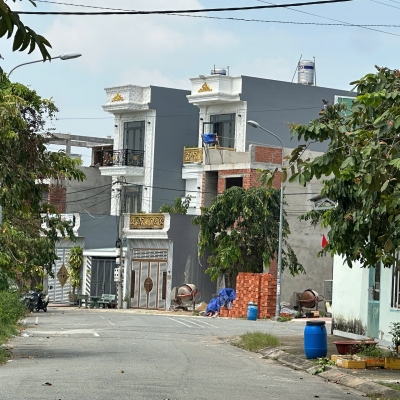 Bán đất Đông Hòa,chỉ 1 lô duy nhất,đường nhựa 10M thông tứ hướng,giá rẻ