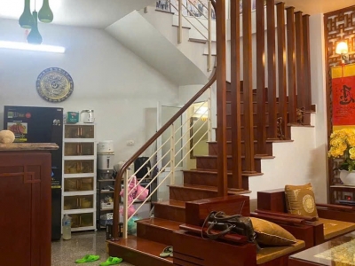 BÁN NHÀ VÕ CHÍ CÔNG, NHÀ ĐẸP Ở NGAY, NGÕ THÔNG, THẲNG, Ô TÔ GẦN – 5T x 35M2, 6.77 TỶ