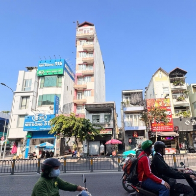 BÁN KHÁCH SẠN 10 TẦNG MẶT TIỀN ĐINH TIÊN HOÀNG, QUẬN 1- DT 155M2 SH NỞ HẬU VUÔNG ĐẸP- DÒNG TIỀN KHAI THÁC 150TR/TH- 0938676685 GIANG GIANG