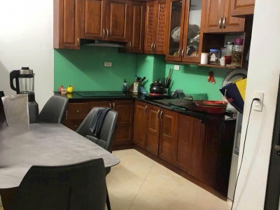 Cho thuê nhà nguyên căn Lương Khánh Thiện, 5 tầng, 35m2, 5 ngủ, 11 Triệu