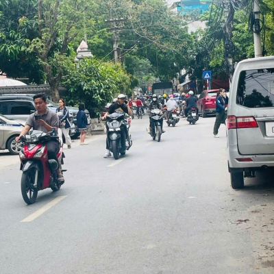 Nhà mới đét phố Vũ Tông Phan, Q. Thanh Xuân, ngõ thông ô tô, 46m2 x 8 tầng thang máy, MT 5m, 16 tỷ