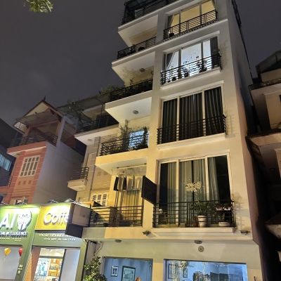 BÁN NHÀ MẶT PHỐ LẠC LONG QUÂN, TÂY HỒ. 30M2 5T MT 4M GIÁ 18 TỶ- 0978834597. SIÊU PHẨM MẶT PHỐ TÂY HỒ - DÒNG TIỀN CỰC HIẾM - KINH DOANH ĐỈNH CAO