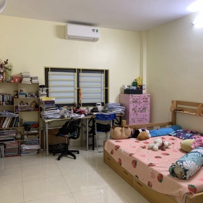 Bán nhà Hàng Chiếu, 63m2, 2 tầng, mặt tiền 3.4m, 15.6 tỷ, vị trí trung tâm, hợp xây homestay