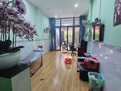 Hẻm Xe Hơi -Tân Chánh Hiệp 35, Ngay Chợ Tân Chánh Hiệp - Nhà 2 Tầng, DT: ( 4m x 16m ), sổ công nhận   51m2