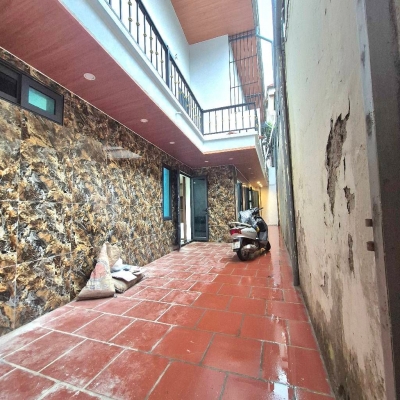 4.35 tỷ bán nhà thanh lân 3 tầng long lanh ở ngay hoàng mai