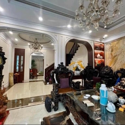 Siêu hiếm, bán nhà trung tâm Ba Đình, diện tích rộng 140m, gần ô tô, chỉ nhỉnh 24 tỷ