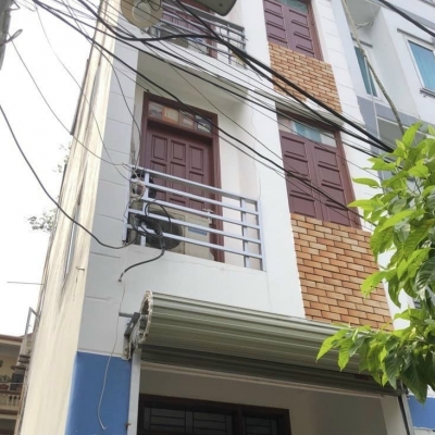 NHÀ HỌC VIÊN TÀI CHÍNH - BẮC TỪ LIÊM - DT55M2 - 5 TẦNG - GIÁ 7,7 TỶ - NGÕ Ô TÔ - KINH DOANH
