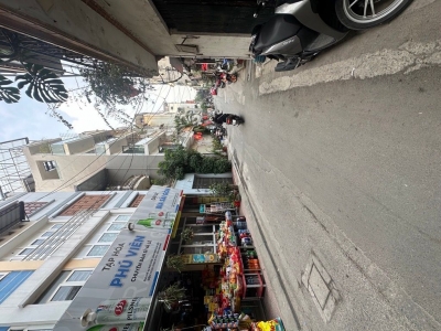 Bán nhà mặt phố Phú Viên, Bồ Đề 30m x 5T chỉ 8 tỷ còn tl . LH 0936123469