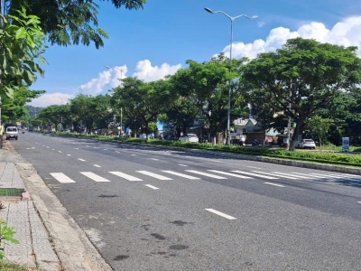 NHÀ 2T 135M2 ĐẤT MẶT TIỀN LÊ VĂN HIẾN – ĐƯỜNG 30M – LỀ 7M – TT HÒA HẢI – GIÁ HƠN 13 TỶ
