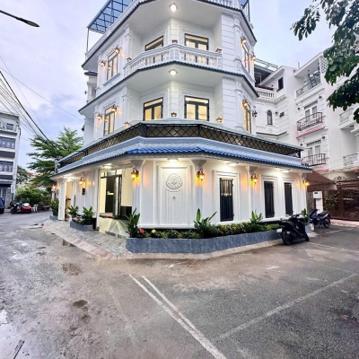 NHÀ GÓC 2 MẶT TIỀN, HẺM XE HƠI HUỲNH TẤN PHÁT, 7.5X12M, KHU DÂN TRÍ CAO