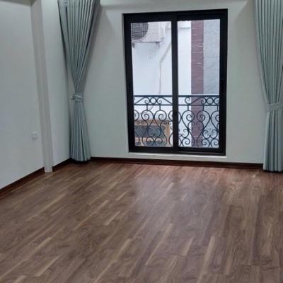 Bán nhàd đẹp Ngọc Lâm full đồ -35m - 5 tầng -ô tô- kinh doanh nhỉnh 8 tỷ