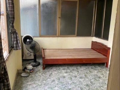 Cho thuê nhà Phố Minh Khai 3 tầng x 20m2, 2 ngủ, 2 vệ sinh chỉ 4.5 triệu/tháng