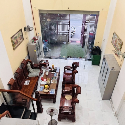BÁN NHÀ 4 TẦNG – MẶT TIỀN KINH DOANH NGAY KÍNH NỔI DĨ AN 1 – 5x20M – 8 PHÒNG NGỦ – GIÁ NHỈNH 5 TỶ ????